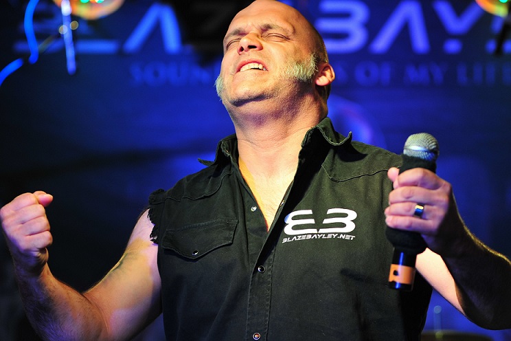 Blaze Bayley traz a BH o show Iron Maiden XXV Celebration